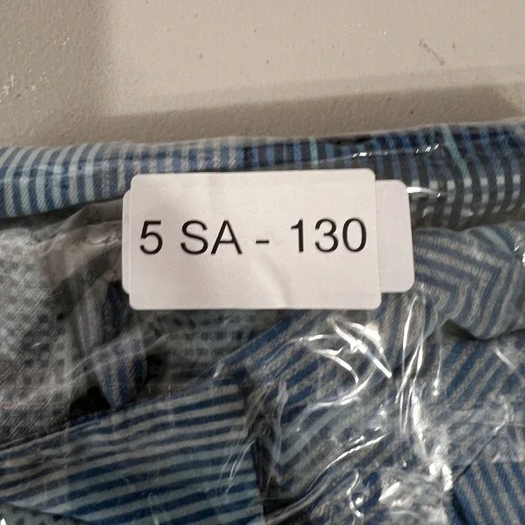 Tommy Bahama Shirt Mens Large Blue 100% Silk Geometric Button Up Original Fit - Picture 10 of 10